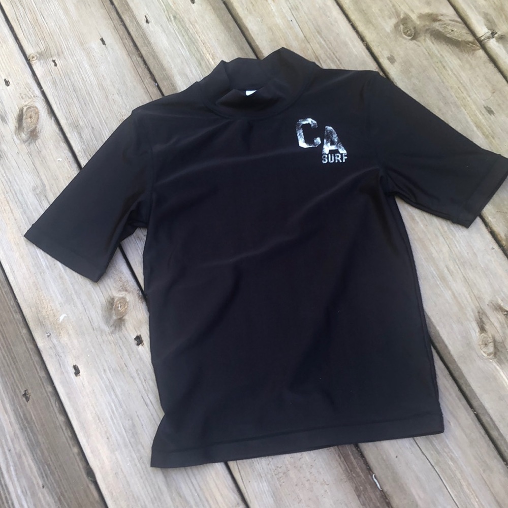 Boys Black Rashguard: Cherokee: size 8/10 M